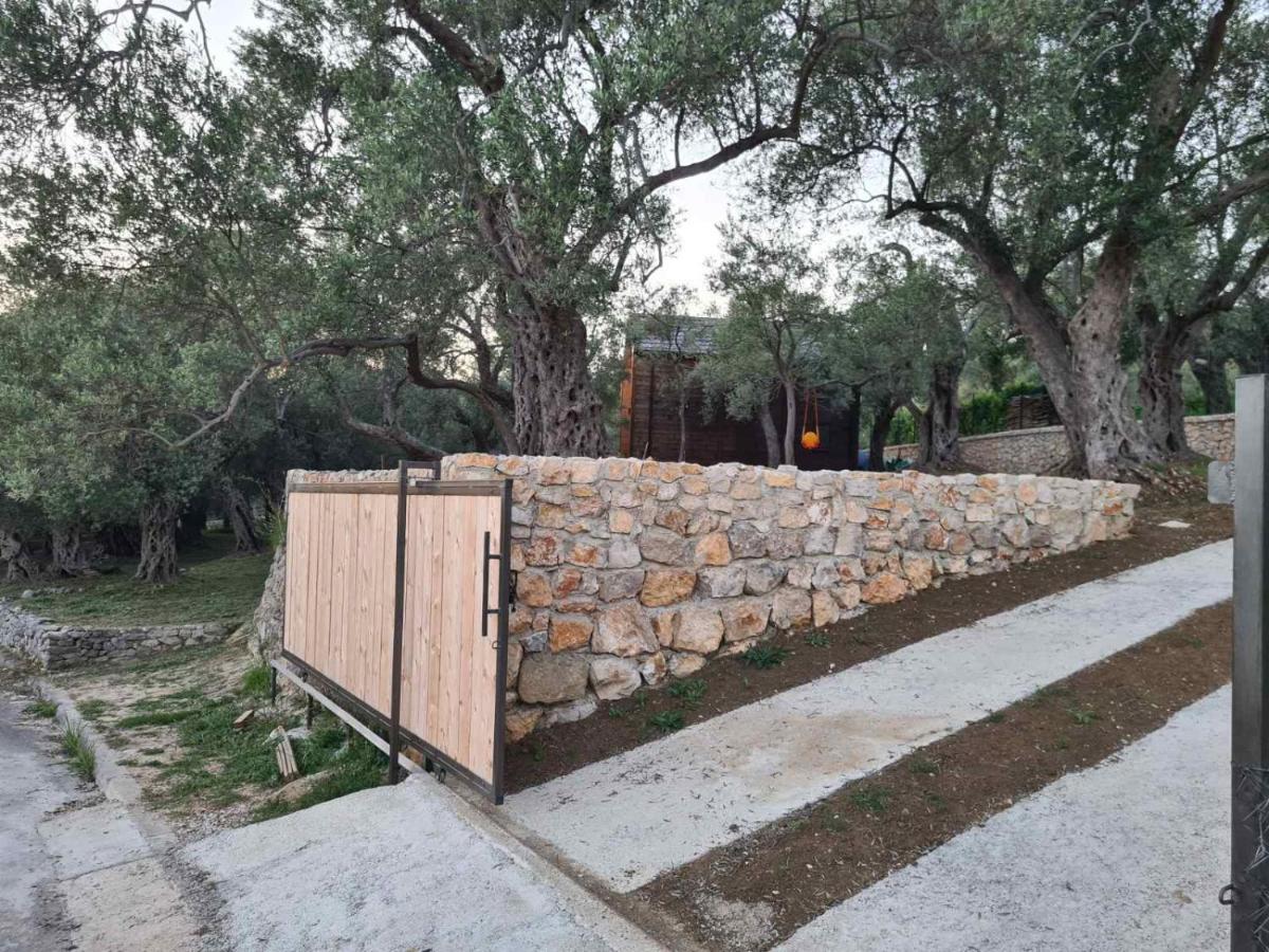 Olea Cottage Улцинь Экстерьер фото