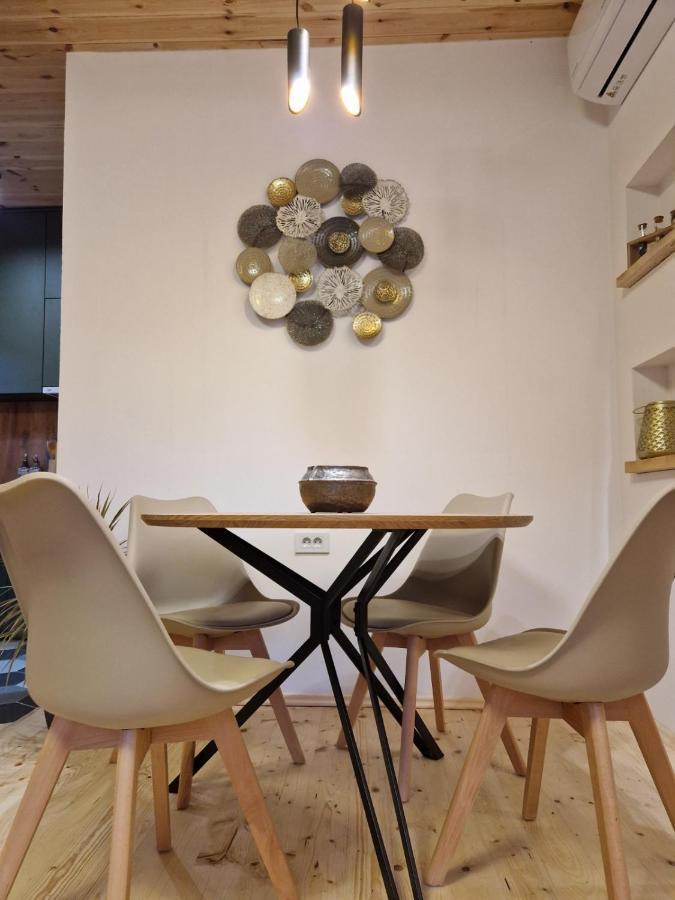 Olea Cottage Улцинь Экстерьер фото